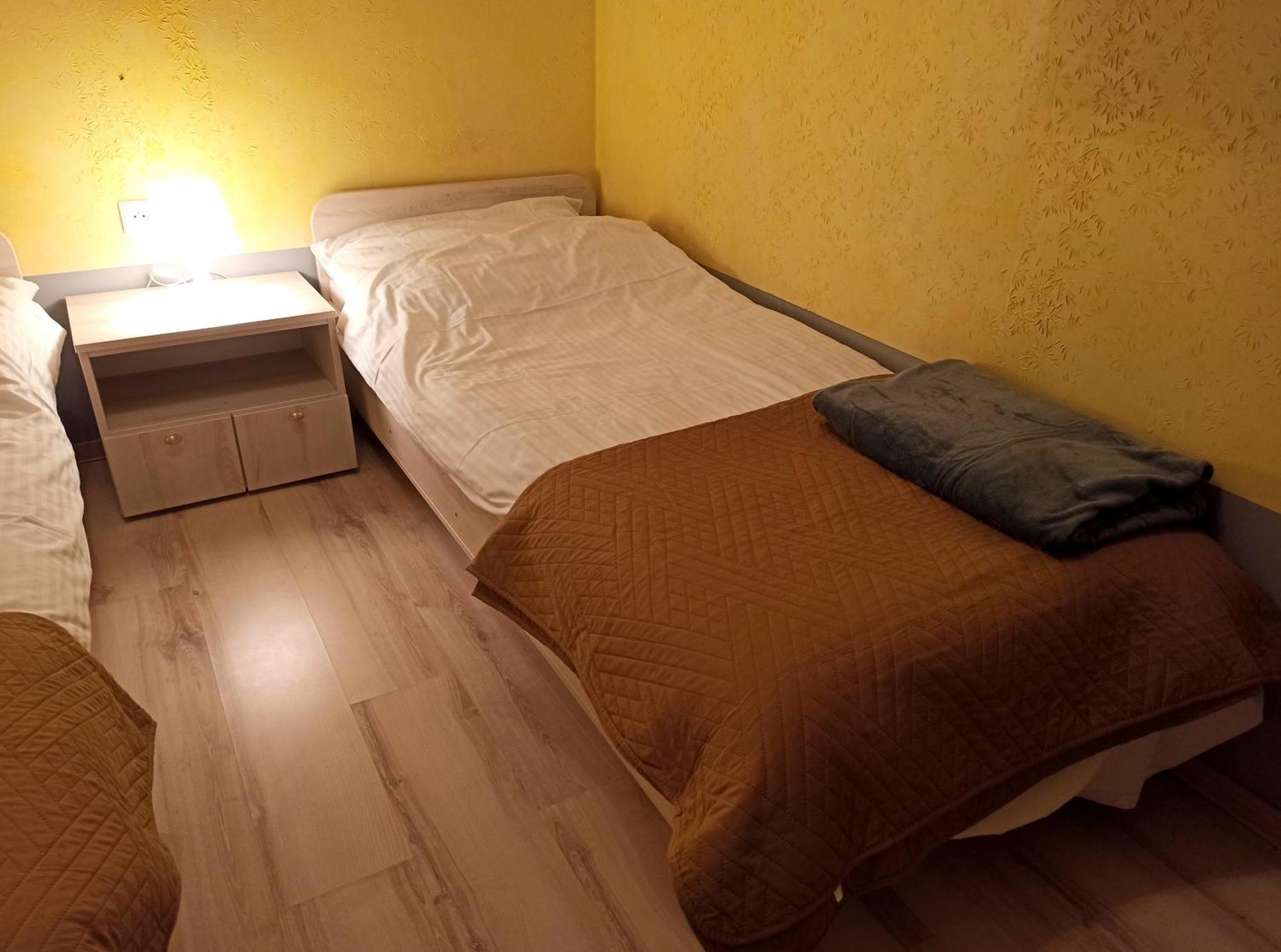 Apartaments Gory Niedzica Zamek Esterno foto