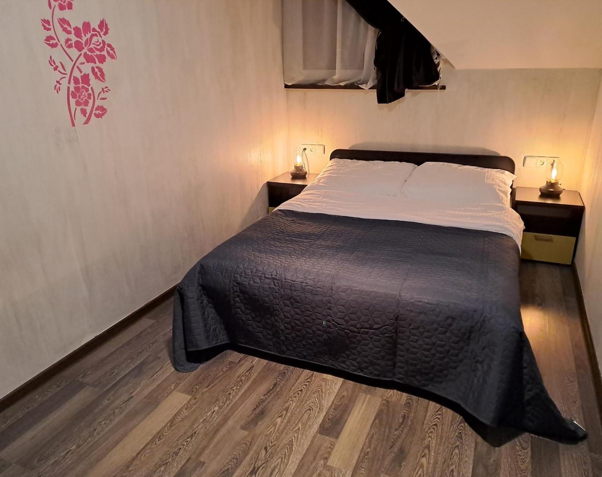 Apartaments Gory Niedzica Zamek Esterno foto