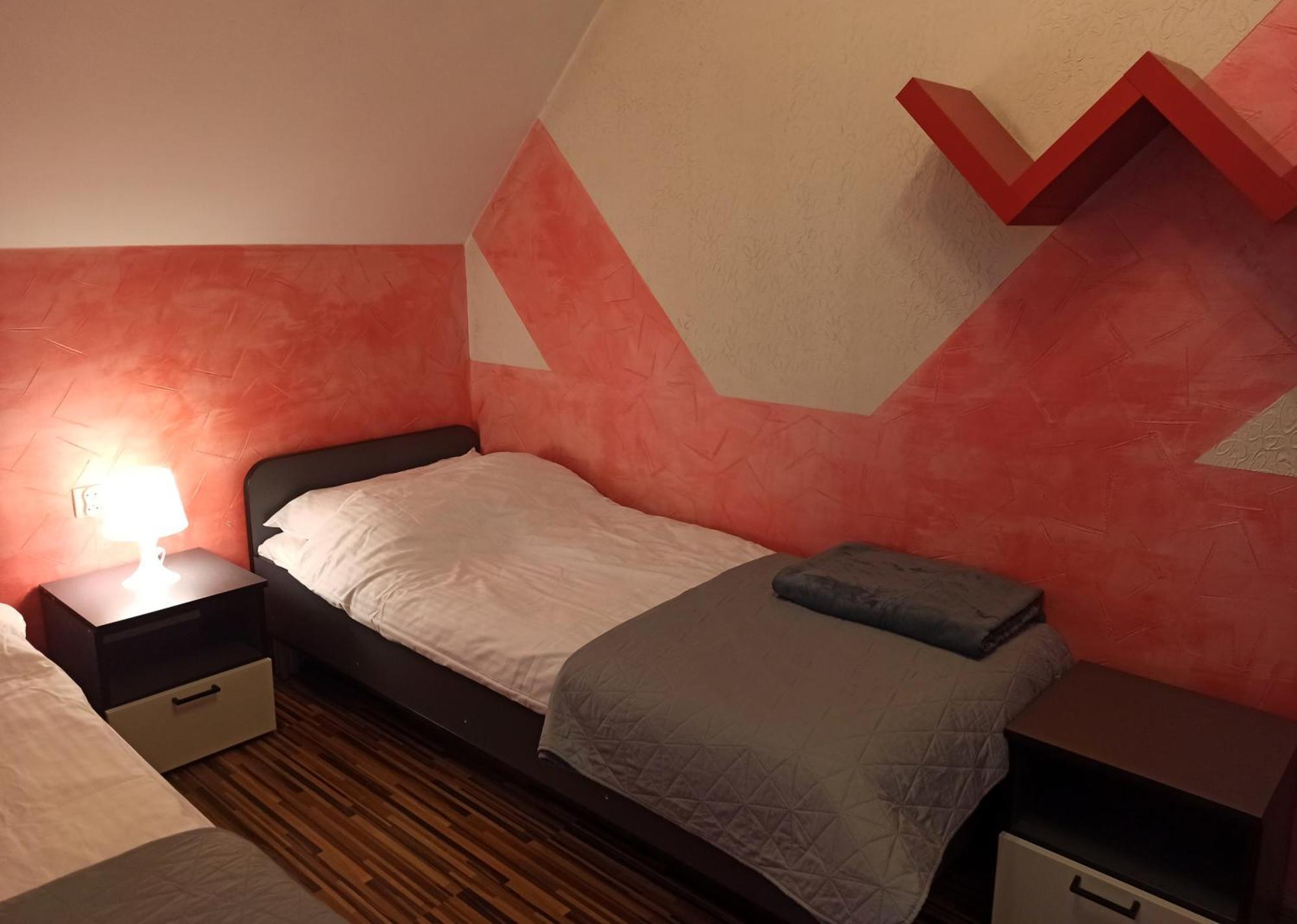 Apartaments Gory Niedzica Zamek Esterno foto