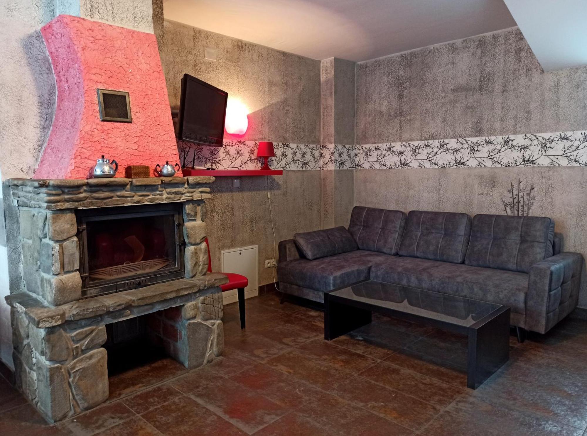 Apartaments Gory Niedzica Zamek Esterno foto