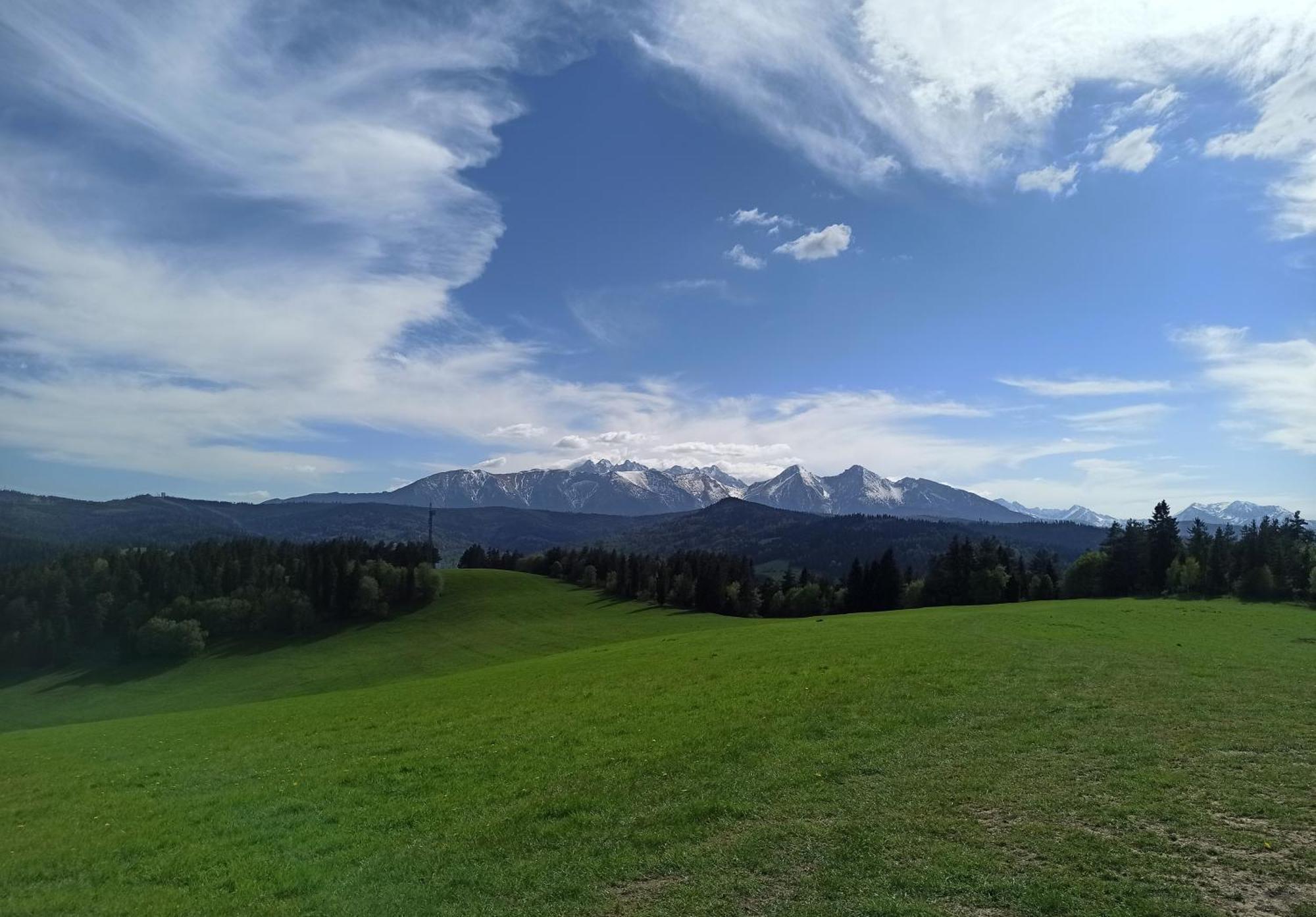 Apartaments Gory Niedzica Zamek Esterno foto